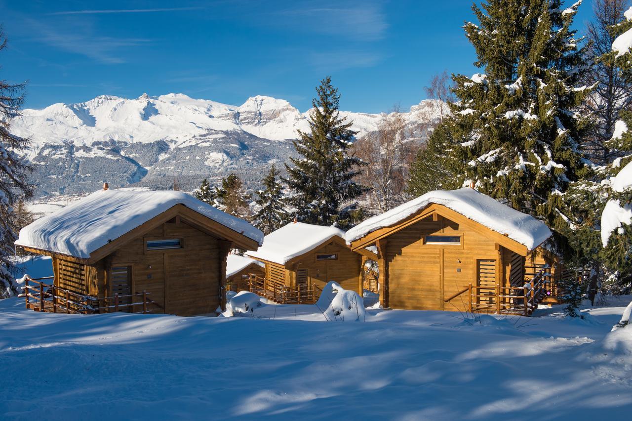 Hotel Les Mazots De La Source & Spa Vercorin Exterior foto